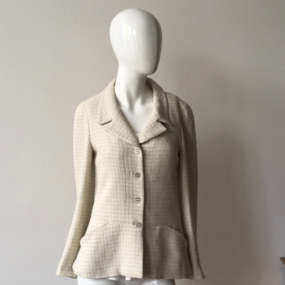 SOLD Chanel Tweed Blazer - Picture 3 of 10